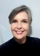 CARMEM BARCELLOS SANT ANA GUIMARÃES