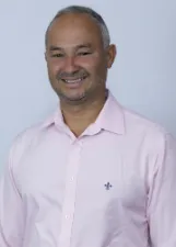ROBERTO FERNANDES CARLOS DE ARAÚJO