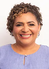 LINDAURA PAZDEROVÁ