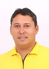 PONIEK MILHOMEM QUEIROZ