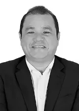 MARINEI GOMES E GOMES