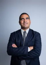 KLEBER HYLBER PRAZERES PYRRHO