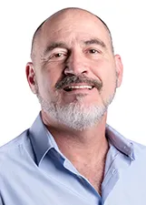 CÉSAR GUIMARÃES MADEIRA