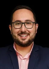 ELNATÃ BLAZUTTI DE MORAES