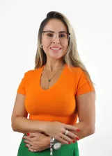 DOMINIQUE DINIZ MEDEIROS