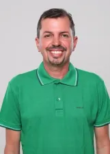 GLADISTON RIBEIRO GOMES