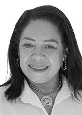 LEILA RODRIGUES GOMES