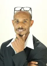 GLAYCON DE CARLOS PEREIRA
