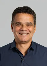 VALTAIR CAETANO APOLINÁRIO