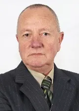 CARLOS VOSNIAK