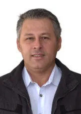 ELVIS FERREIRA MACHADO