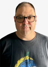 ELEANDRO CAMARGO DE ANDRADE