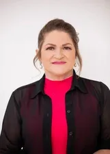 ELIANE DERENGOSKI HOFFMANN