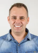 TIAGO ADRIANO DORFSCHMIDT