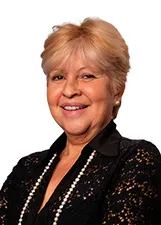 ANA LÚCIA FAVORETTO