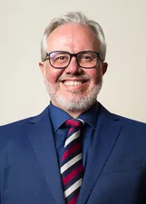 ISMAR CABRAL MENEZES